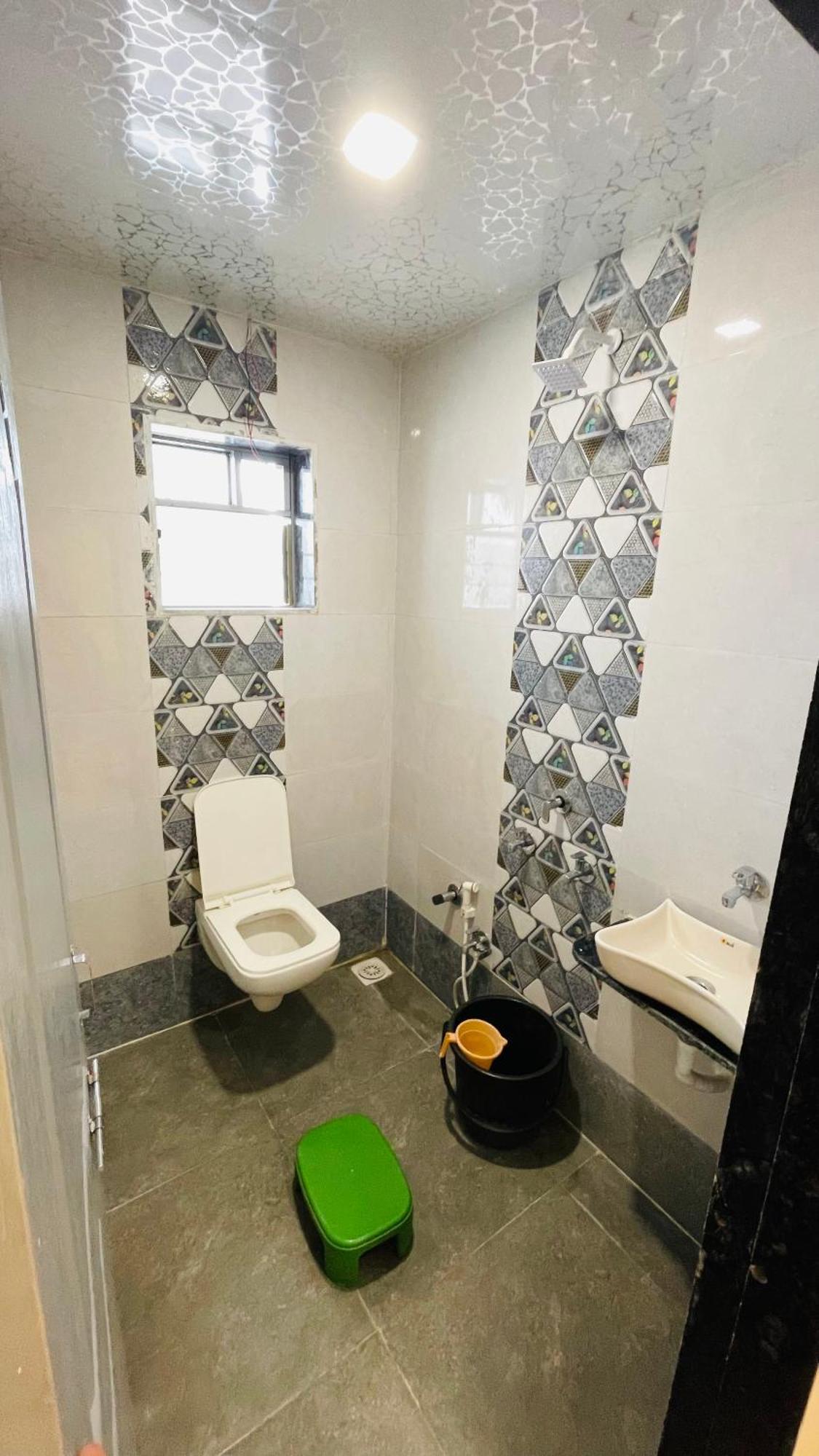 Devka House Otel Daman Dış mekan fotoğraf